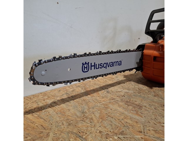 Accu heggenschaar en kettingzaag, husqvarna, 215ihd45 / 340i - afbeelding 3 van  16