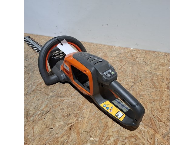 Accu heggenschaar en kettingzaag, husqvarna, 215ihd45 / 340i - afbeelding 12 van  16