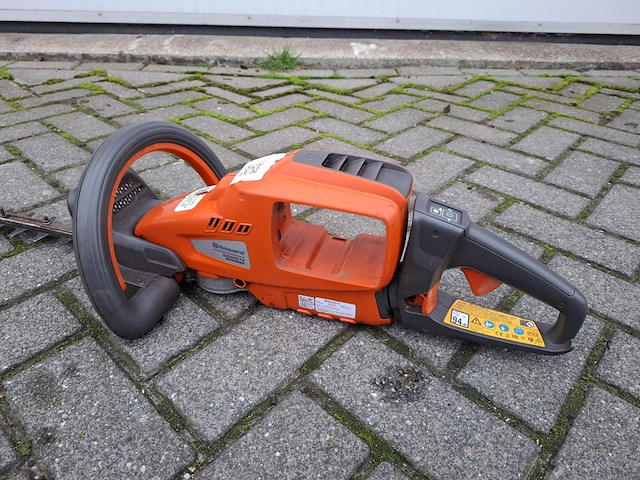 Accu heggenschaar husqvarna, 520ihd70, bouwjaar 2022 - afbeelding 4 van  7