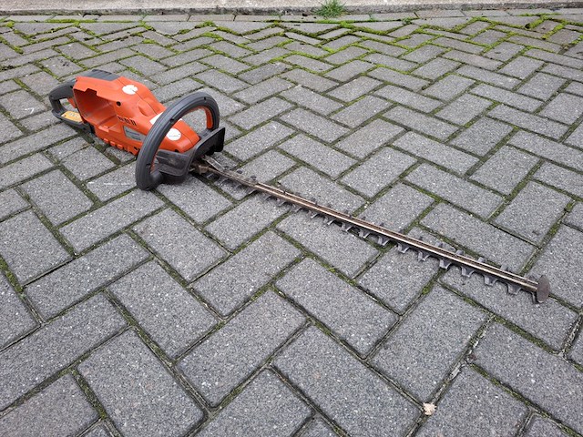 Accu heggenschaar husqvarna, 520iht70 - afbeelding 1 van  7