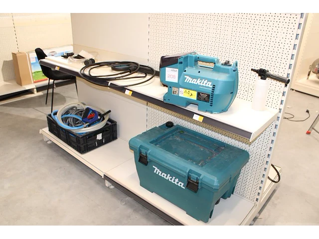 Accu hogedrukreiniger makita dhw080 met buffervat, geen accu. compleetheid onbekend - afbeelding 1 van  6
