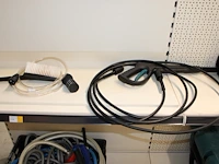 Accu hogedrukreiniger makita dhw080 met buffervat, geen accu. compleetheid onbekend - afbeelding 4 van  6