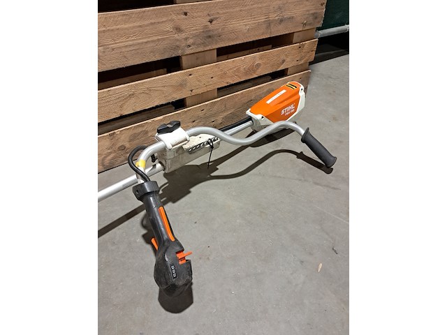 Accu hoogsnoeier & bosmaaier, stihl - afbeelding 12 van  17