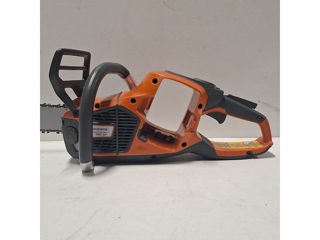 Accu kettingzaag, husqvarna, 540i xp, demo model - afbeelding 2 van  8