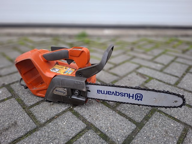 Accu kettingzaag husqvarna, t536 lixp - afbeelding 1 van  6