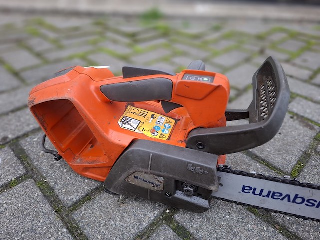 Accu kettingzaag husqvarna, t536 lixp - afbeelding 3 van  6