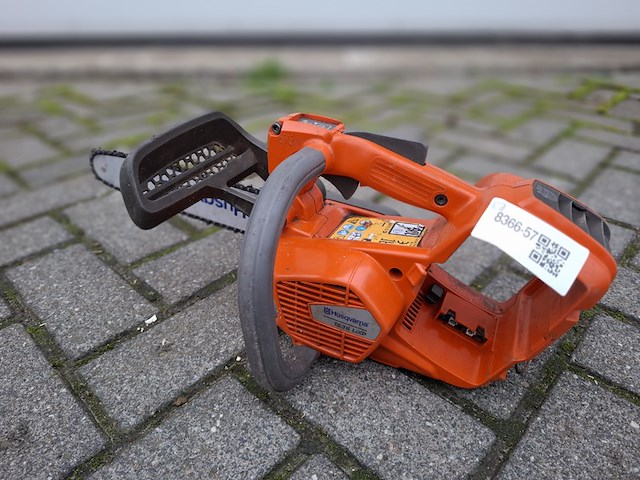 Accu kettingzaag husqvarna, t536 lixp - afbeelding 4 van  6