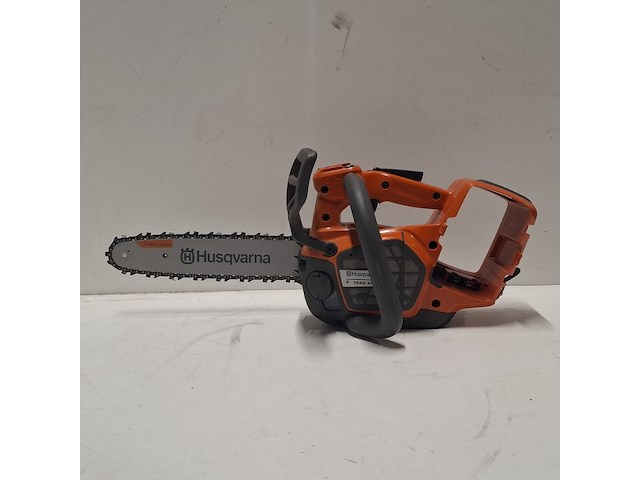 Accu kettingzaag, husqvarna, t540i xp, demo model - afbeelding 1 van  7
