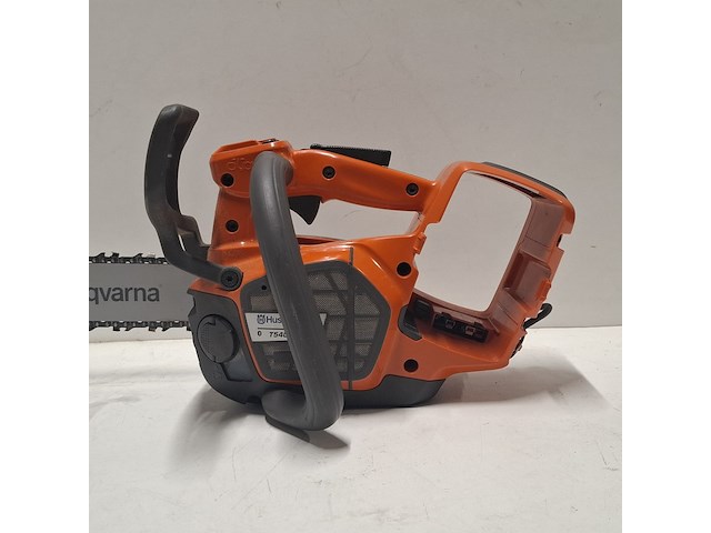 Accu kettingzaag, husqvarna, t540i xp, demo model - afbeelding 2 van  7