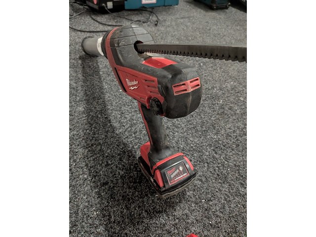 Accu kitpistool milwaukee, c18 pcg, bouwjaar 2019 - afbeelding 4 van  9