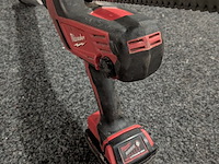 Accu kitpistool milwaukee, c18 pcg, bouwjaar 2019 - afbeelding 4 van  9