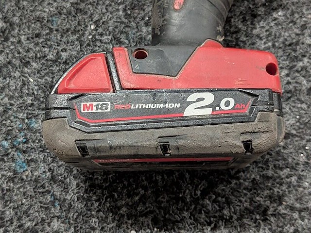 Accu kitpistool milwaukee, c18 pcg, bouwjaar 2019 - afbeelding 7 van  9