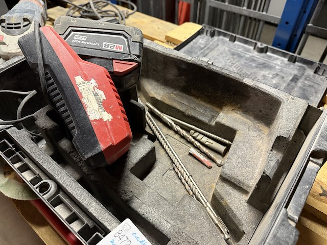 Accu klopboormachine, 2x accu, 1x lader milwaukee - afbeelding 3 van  7