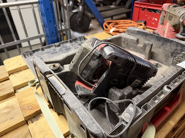 Accu klopboormachine, 2x accu, 1x lader milwaukee - afbeelding 4 van  7