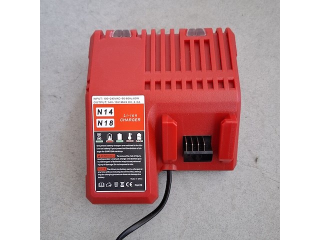 Accu lader | 14-18v 3.0a - afbeelding 2 van  4