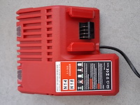 Accu lader | 14-18v 3.0a - afbeelding 2 van  4