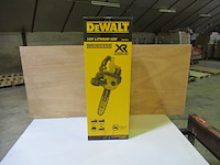 Accu-motorkettingzaag (body) 18v dewalt, dcm565n-xj - afbeelding 1 van  3