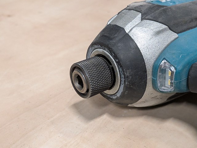 Accu multitool met accu slagschroevendraaier , makita dtm52, makita dtd153 - afbeelding 9 van  14