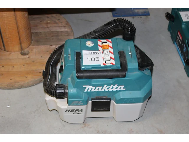 Accu nat/droogzuiger makita dvc750l met accu - afbeelding 1 van  2