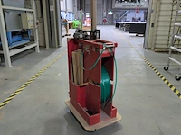 Accu omsnoeringsapparaat met magazijnwagen fromm, p324