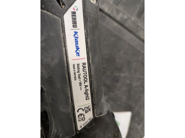 Accu persmachine met accu persopwijkmachine, rehau, rautool a-light2, xpand qc - afbeelding 2 van  20