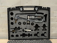 Accu persmachine met accu persopwijkmachine, rehau, rautool a-light2, xpand qc - afbeelding 7 van  20