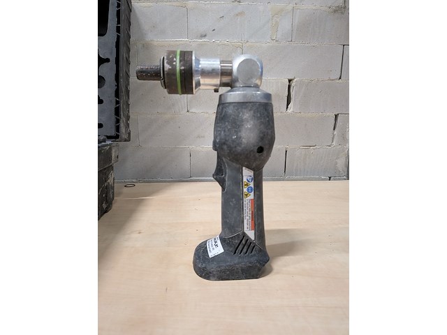 Accu persmachine met accu persopwijkmachine, rehau, rautool a-light2, xpand qc - afbeelding 9 van  20