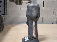 Accu persmachine met accu persopwijkmachine, rehau, rautool a-light2, xpand qc - afbeelding 9 van  20