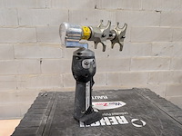 Accu persmachine met accu persopwijkmachine, rehau, rautool a-light2, xpand qc - afbeelding 18 van  20