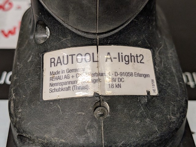 Accu persmachine, rehau, rautool a-light2 - afbeelding 10 van  12