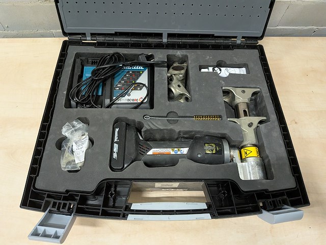 Accu persmachine, rehau, rautool a-light2 - afbeelding 2 van  16