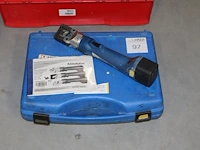 Accu perstang klauke e mini ek354 met twee accu's en lader in koffer met diverse koppen
