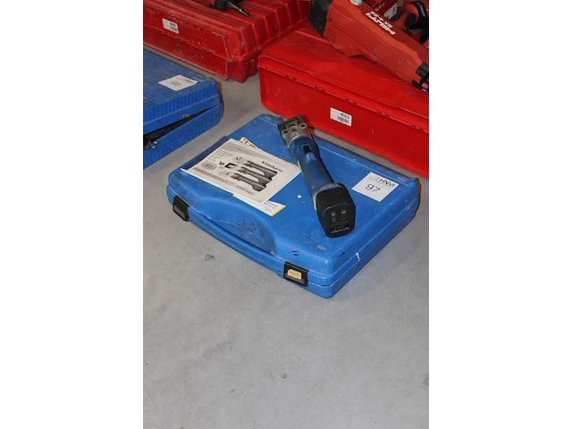 Accu perstang klauke e mini ek354 met twee accu's en lader in koffer met diverse koppen - afbeelding 2 van  2