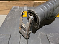 Accu reciprozaag, dewalt, dc305, incl. acculader - afbeelding 8 van  9