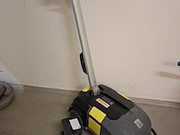 Accu reinigingsmachine karcher, bd 30/4c - afbeelding 1 van  7