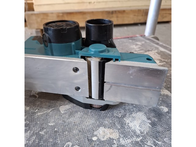 Accu schaafmachine makita, dkp180, bouwjaar 2024 - afbeelding 6 van  7