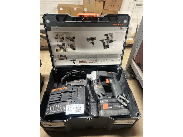 Accu schroefautomaat in koffer met accu en lader protool, dwc 18-2500 dec li set - afbeelding 1 van  7
