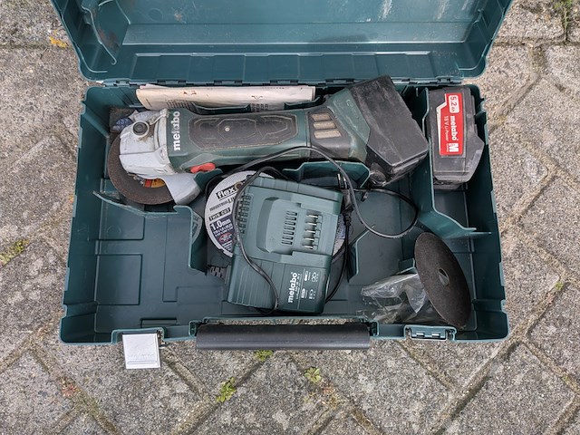 Accu-schroefboormachine & 2x accu-haakse slijper, metabo - afbeelding 3 van  16