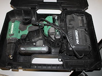 Accu schroefboormachine hikoki met 2 accu's en lader in kunststof koffer. - afbeelding 2 van  2