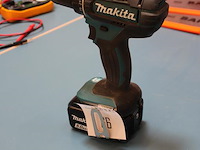 Accu schroefboormachine makita ddf482 met 5ah accu. bouwjaar 2022. - afbeelding 2 van  3