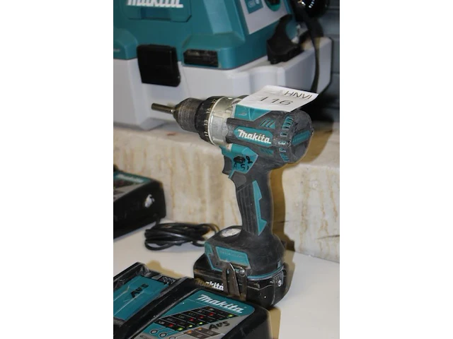 Accu schroefboormachine makita ddf486 met accu - afbeelding 2 van  2