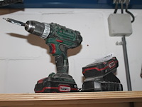 Accu schroefboormachine parkside 20v met extra accu en acculader. - afbeelding 1 van  2