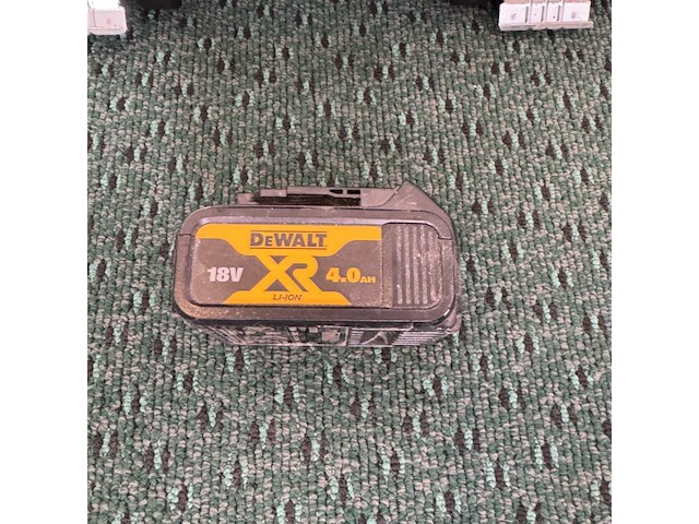 Accu schroefmachine, dewalt, dcd709m2t, in koffer - afbeelding 3 van  4