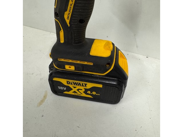 Accu schroefmachine dewalt, dcd709m2t, in koffer - afbeelding 8 van  8