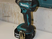 Accu slagschroevendraaier makita ddt153 met accu - afbeelding 2 van  2