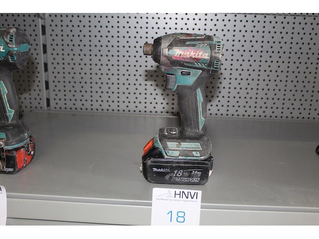Accu slagschroevendraaier makita met 3,0ah accu. - afbeelding 1 van  2