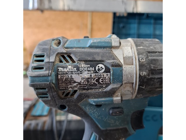 Accu slagschroevendraaier met boormachine makita, ddf484, bouwjaar o.a. 2023 - afbeelding 4 van  9