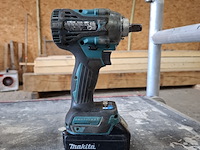 Accu slagschroevendraaier met slagmoer aanzetter makita, dtw300, bouwjaar o.a. 2022 - afbeelding 3 van  9