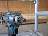 Accu slagschroevendraaier met slagmoer aanzetter makita, dtw300, bouwjaar o.a. 2022 - afbeelding 5 van  9