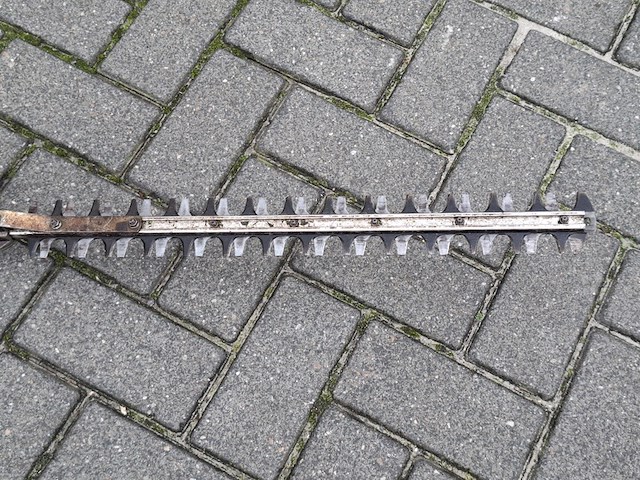 Accu stokheggenschaar, husqvarna, 520i ht4 - afbeelding 2 van  7